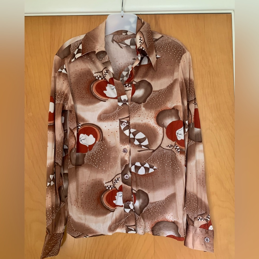 Vtg 1970’s Silk Blouse.